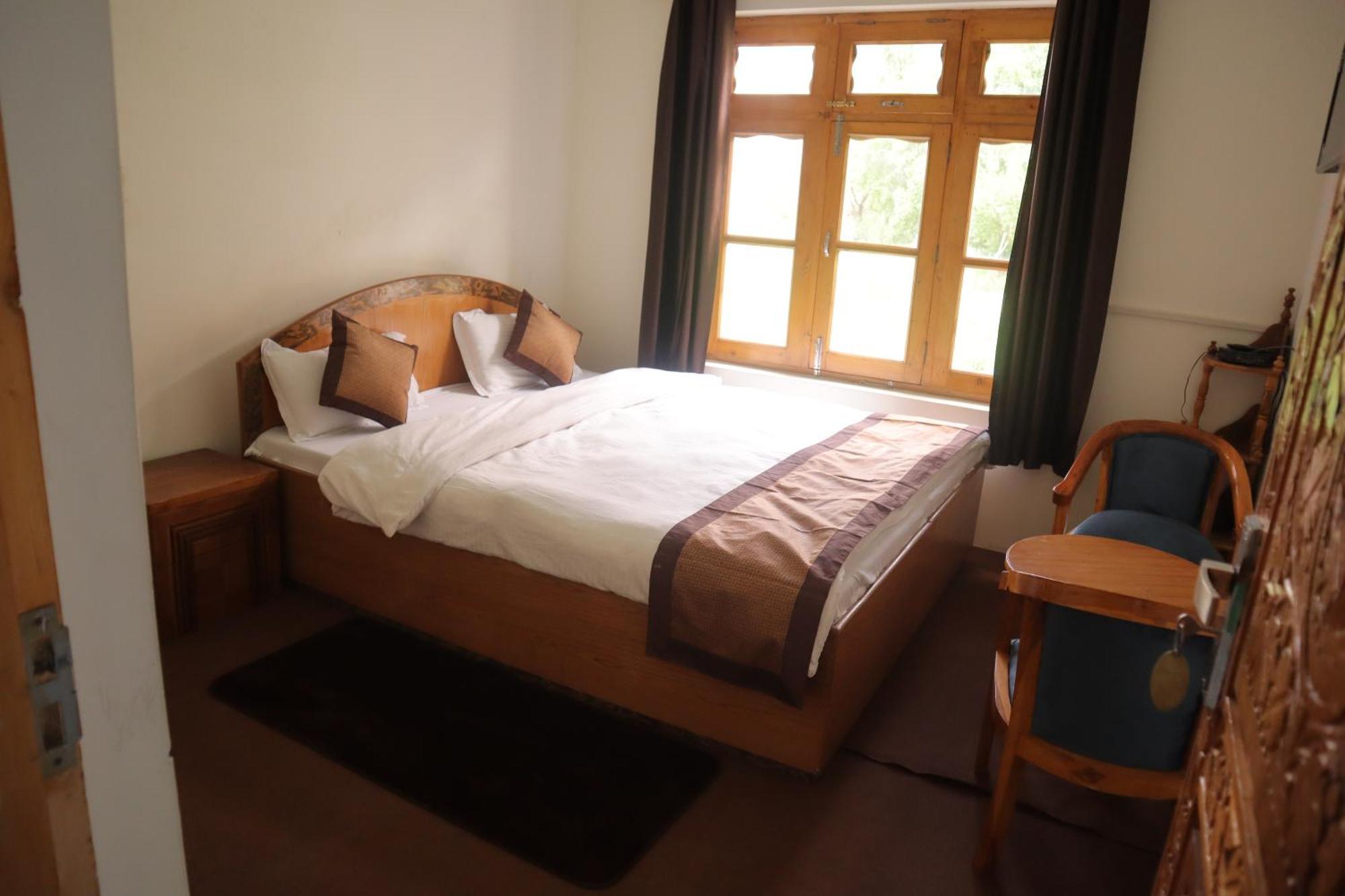 Hotel Duktuk Turtok Zewnętrze zdjęcie