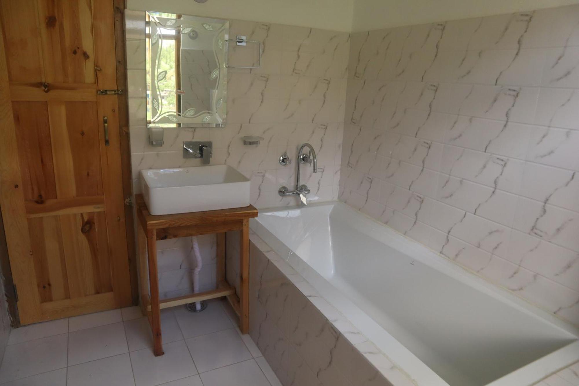 Hotel Duktuk Turtok Zewnętrze zdjęcie